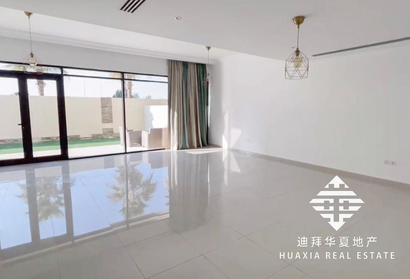 Back to Back Unit | Swimming Pool View | Tenanted